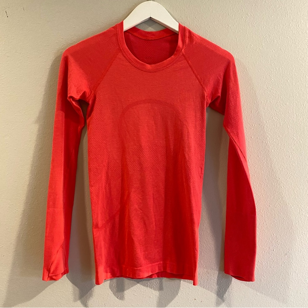 Lululemon SeaWheeze 2020 Swiftly Tech LS 2.0 Flare Orange Size 2 Activewear 🦄